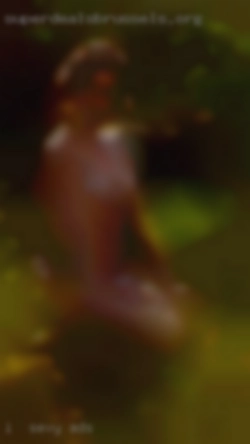 I  love to explore sexy ads with sex.